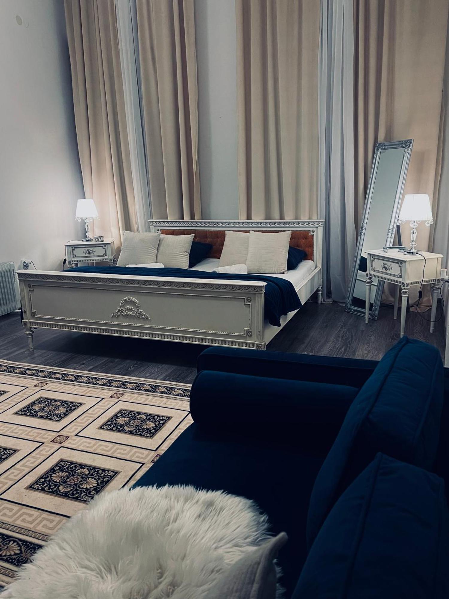 Csaky Palace 3